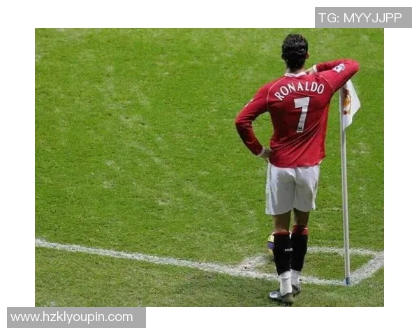 足球球星投资失败牵连家庭孩子学业生活陷入困境引发社会热议 足球球星投资失败牵连家庭孩子学业生活陷入困境引发社会热议