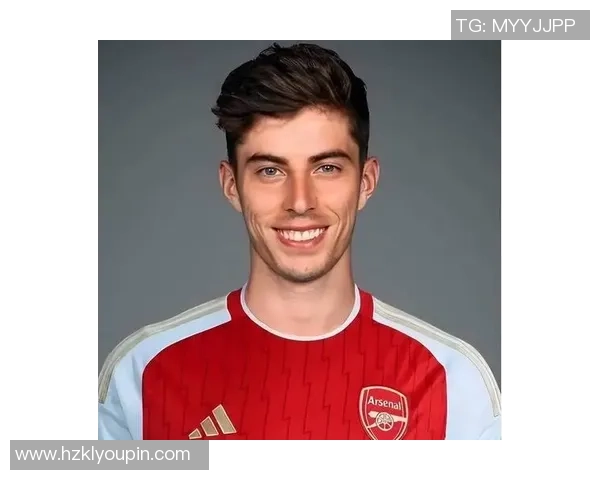 最帅足球球星与篮球魅力人物的完美融合展现 最帅足球球星与篮球魅力人物的完美融合展现